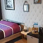 Le Valhento Bouillon