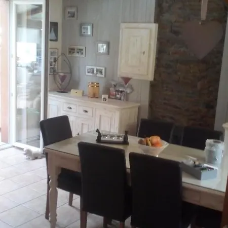 Le Valhento Bed & Breakfast Bouillon